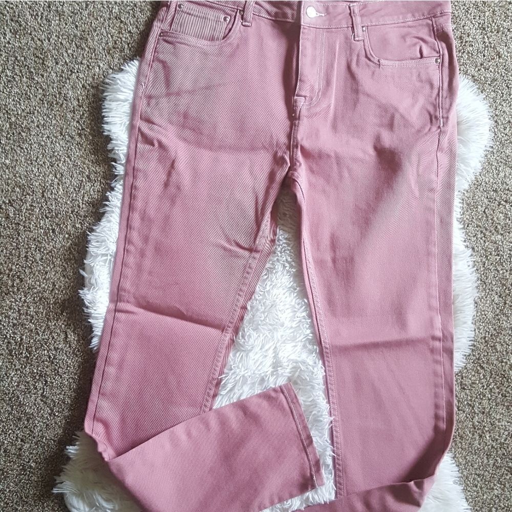 asos DESIGN pink jeans Waist Size 34‎